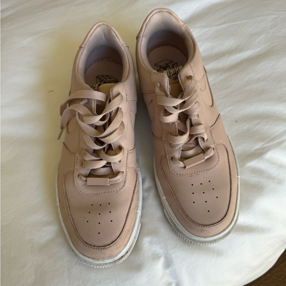 nike airforces